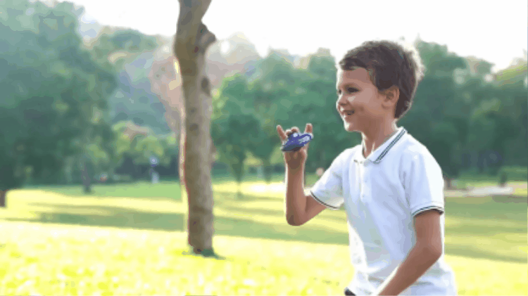 Spinner Volador Trompo Boomerang